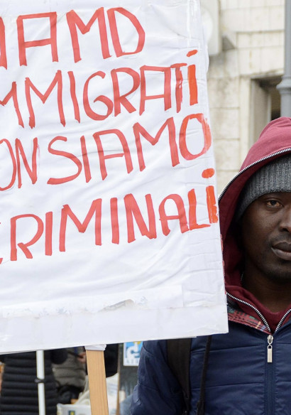 Migranti espulsi dai Cas, appello a Mattarella: “ Fermare la deriva del sistema di accoglienza”